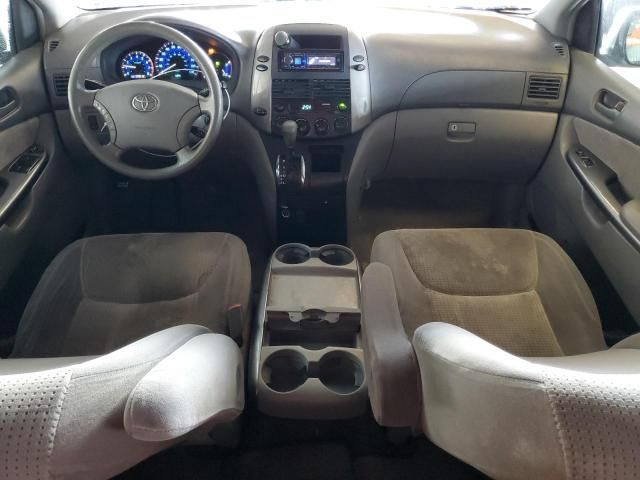 2006 Toyota Sienna CE