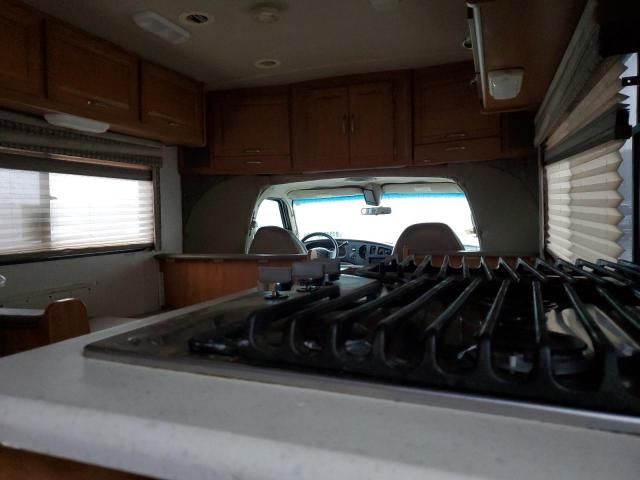 2008 Ford Econoline E450 Super Duty Cutaway Van