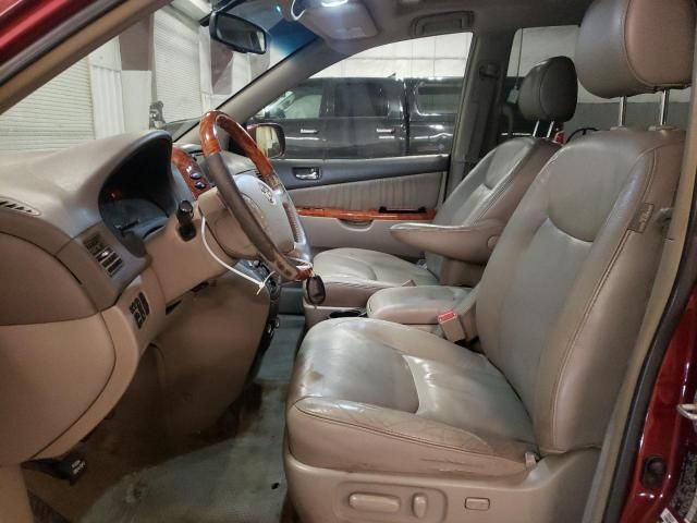 2008 Toyota Sienna XLE