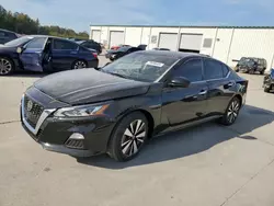 Nissan salvage cars for sale: 2022 Nissan Altima SV