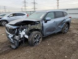 Salvage cars for sale at Elgin, IL auction: 2020 Toyota Highlander XLE