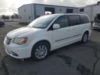 2012 Chrysler Town & Country Touring