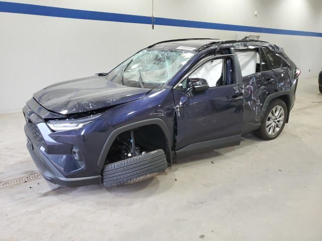 2023 Toyota Rav4 XLE Premium