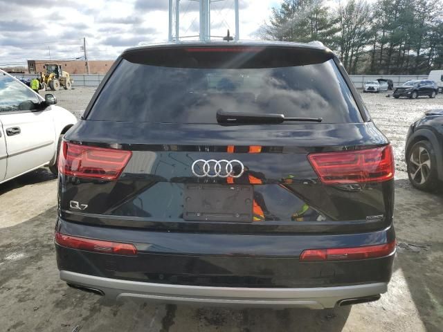 2019 Audi Q7 Premium