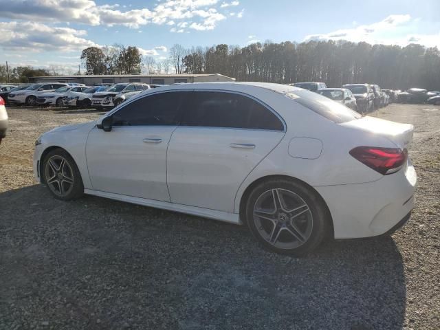 2020 Mercedes-Benz A 220