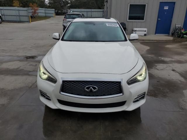 2017 Infiniti Q50 Premium