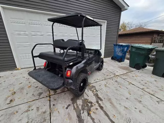 1997 Yamaha G16E