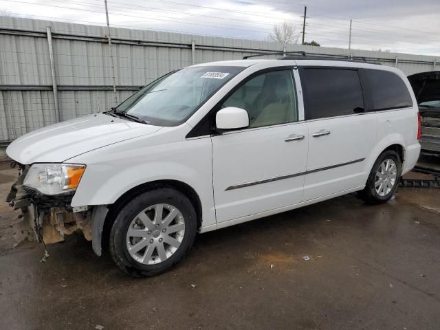 2015 Chrysler Town & Country Touring