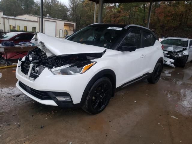 2020 Nissan Kicks SR