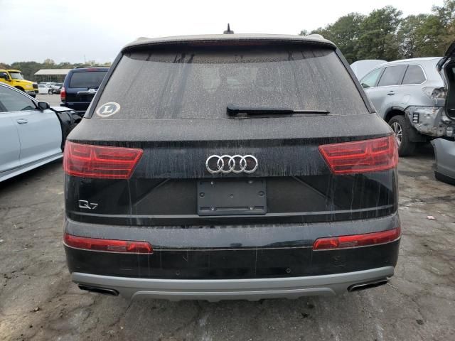 2019 Audi Q7 Premium Plus