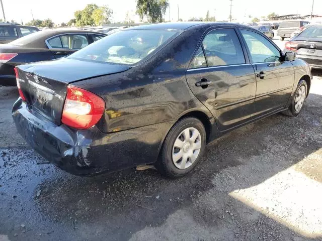 2004 Toyota Camry LE