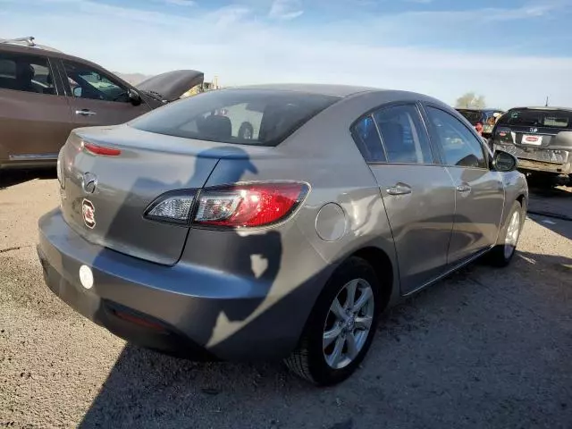 2011 Mazda 3 I