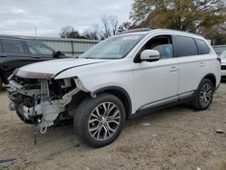 Mitsubishi Vehiculos salvage en venta: 2017 Mitsubishi Outlander SE