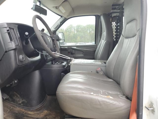 2013 Chevrolet Express G2500