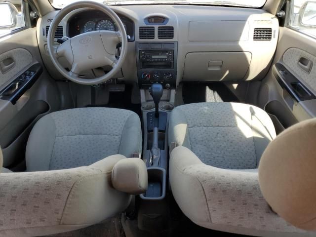 2003 KIA Rio Cinco