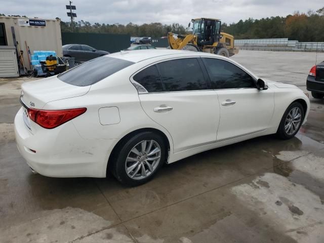 2017 Infiniti Q50 Premium