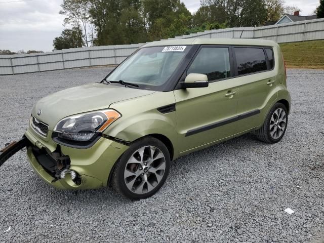 2013 KIA Soul +