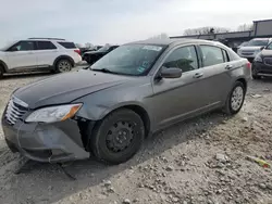 2013 Chrysler 200 LX en venta en Wayland, MI