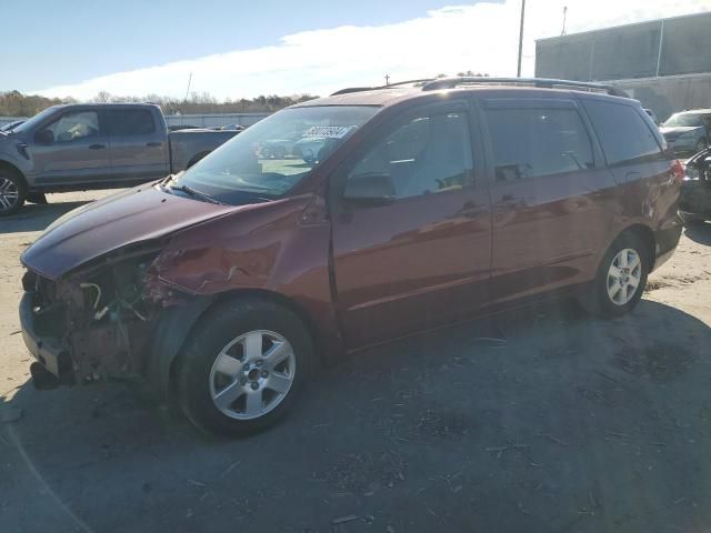 2008 Toyota Sienna CE