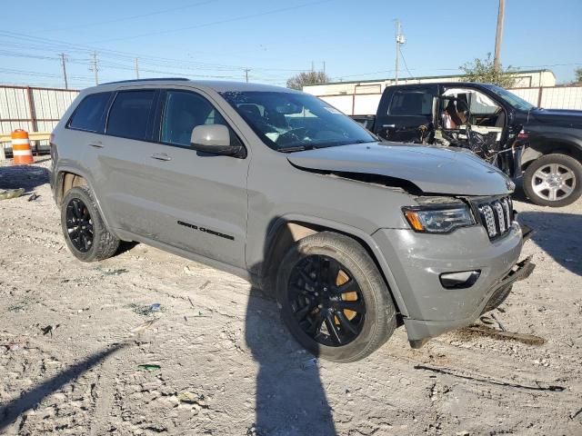 2020 Jeep Grand Cherokee Laredo