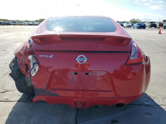 2016 Nissan 370Z Base