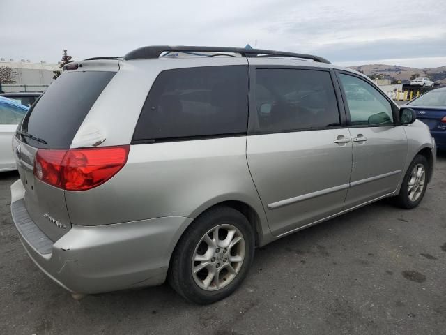 2006 Toyota Sienna XLE