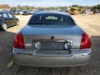 2005 Lincoln Town Car Signature Limited