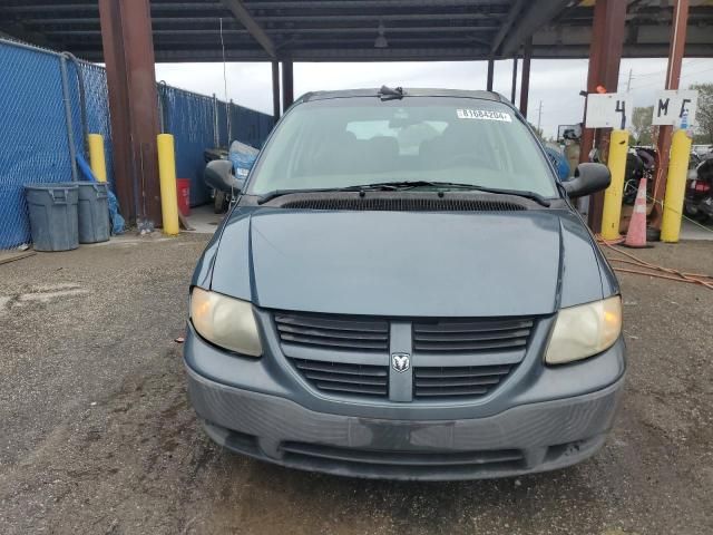 2005 Dodge Caravan SE