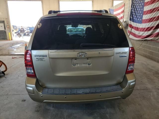 2007 Hyundai Entourage GLS