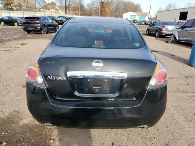 2010 Nissan Altima Base