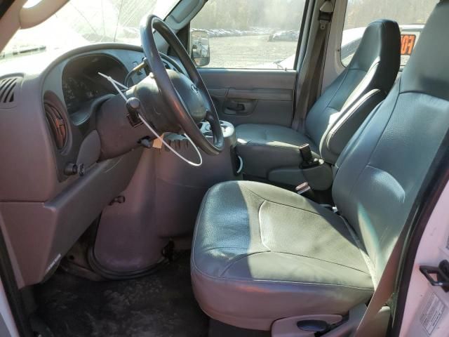 2003 Ford Econoline E250 Van