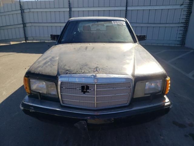 1989 Mercedes-Benz 560 SEL