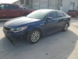 KIA Vehiculos salvage en venta: 2018 KIA Optima LX