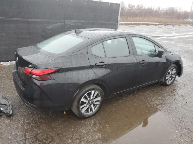 2022 Nissan Versa SV