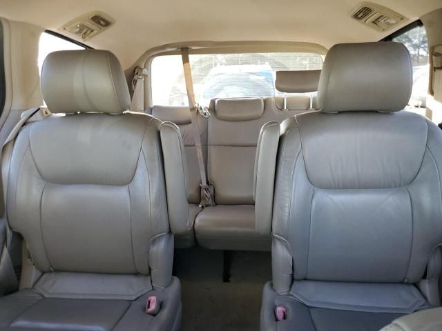 2004 Toyota Sienna XLE