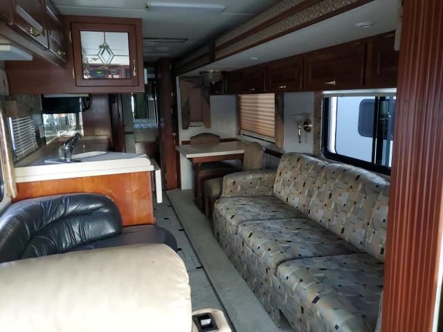 2002 Dtch 2002 Freightliner Chassis X Line Motor Home