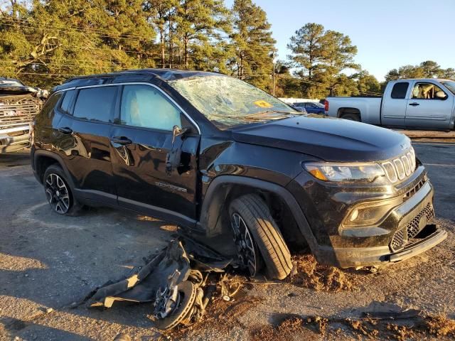 2022 Jeep Compass Latitude