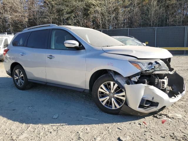 2020 Nissan Pathfinder SV