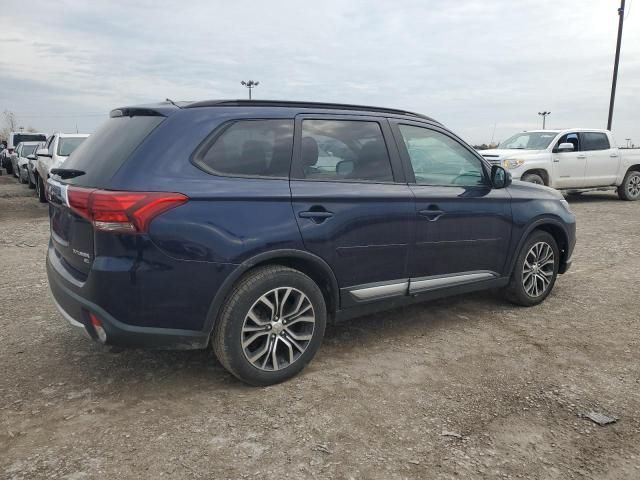 2016 Mitsubishi Outlander SE