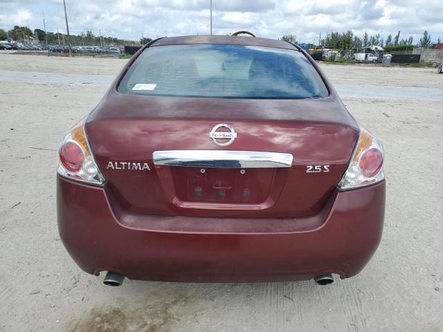 2010 Nissan Altima Base