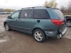 2005 Toyota Sienna XLE