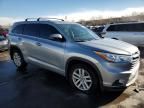 2016 Toyota Highlander LE