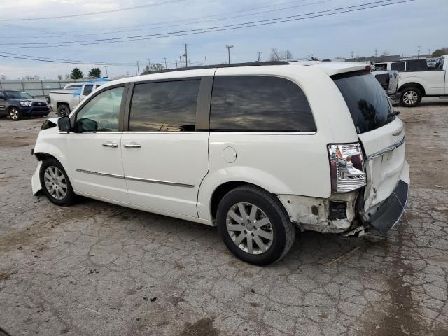 2012 Chrysler Town & Country Touring