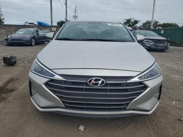 2019 Hyundai Elantra SE