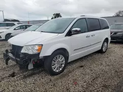 Chrysler Town & Country Limited Vehiculos salvage en venta: 2014 Chrysler Town & Country Limited