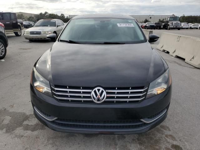 2012 Volkswagen Passat SE