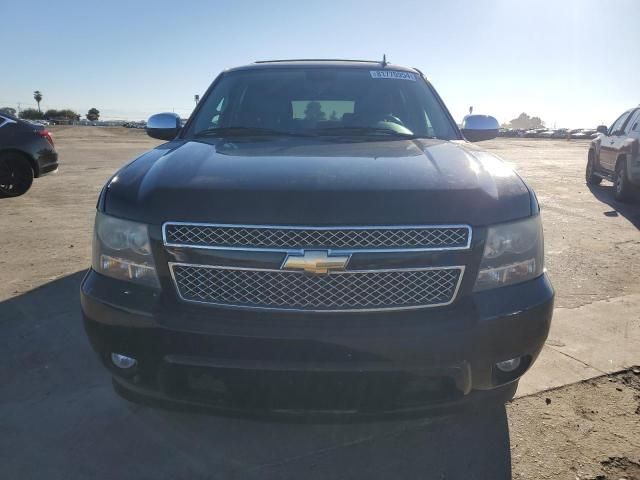 2011 Chevrolet Suburban C1500 LT