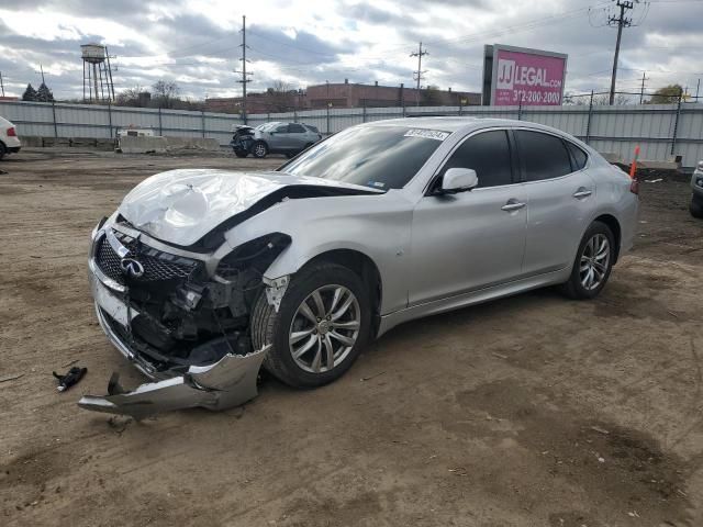 2015 Infiniti Q70 3.7