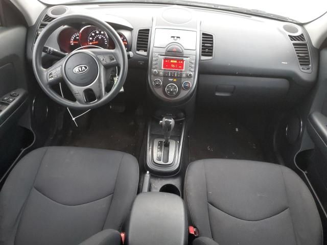 2010 KIA Soul +