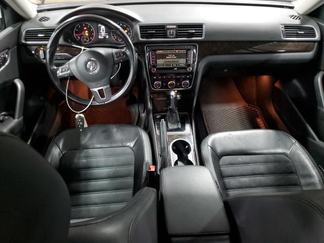 2014 Volkswagen Passat SEL